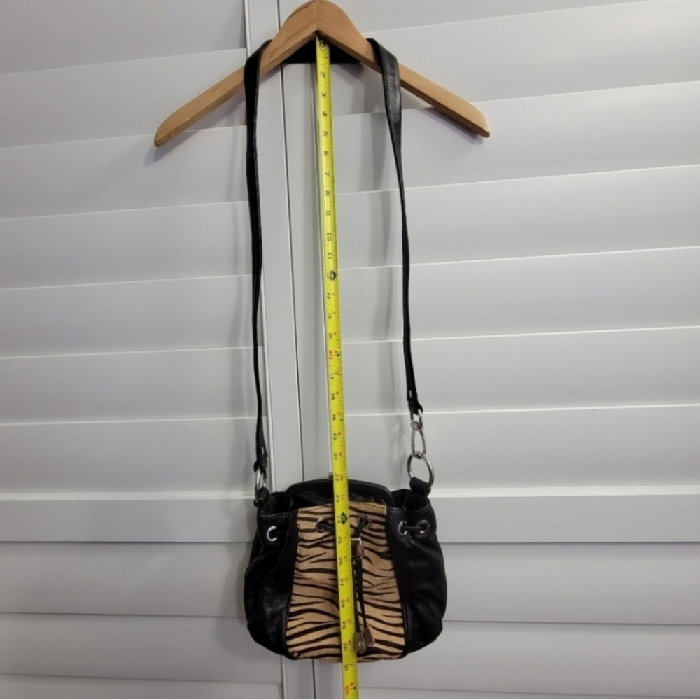 B. Makowsky Tiger print cow hide leather drawstring crossbody - Picture 14 of 15